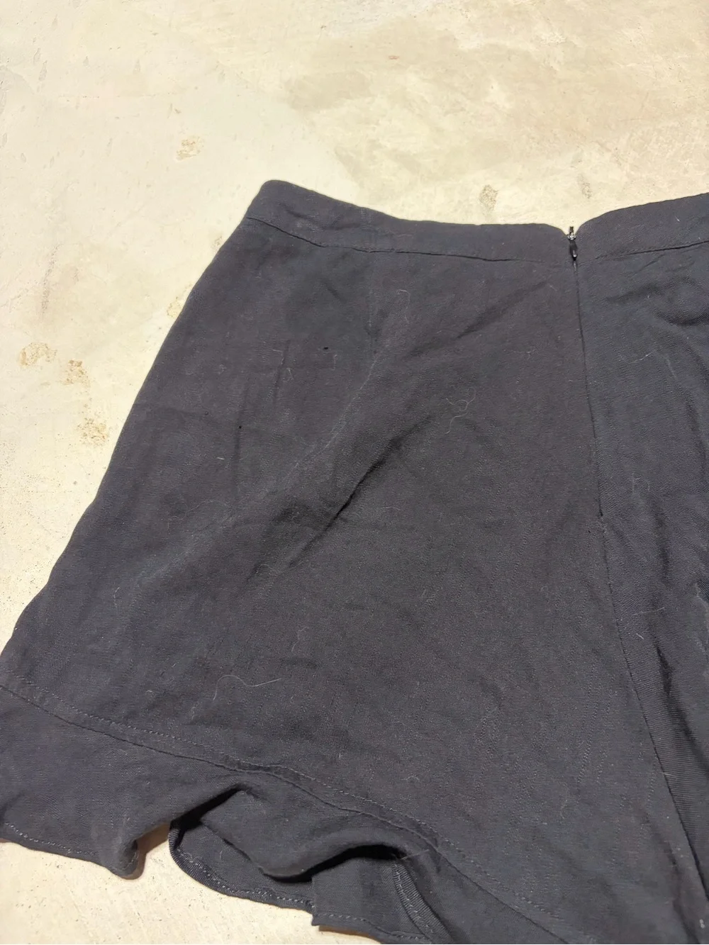 Altar’d state NWT Black Ruffled Skort large MSRP$60